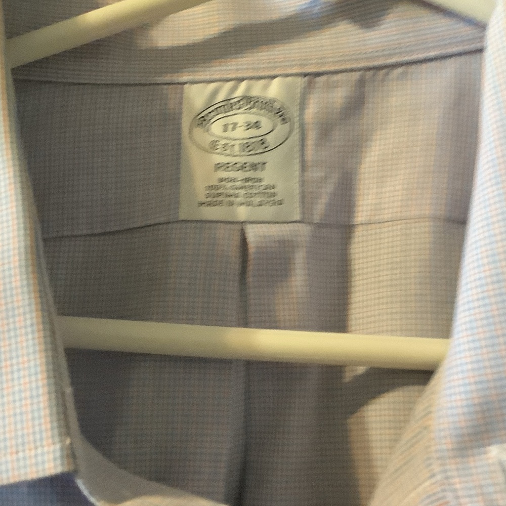 Brooks Brothers Light Blue and Pink‎ fine plaid Dress Shirt, no iron